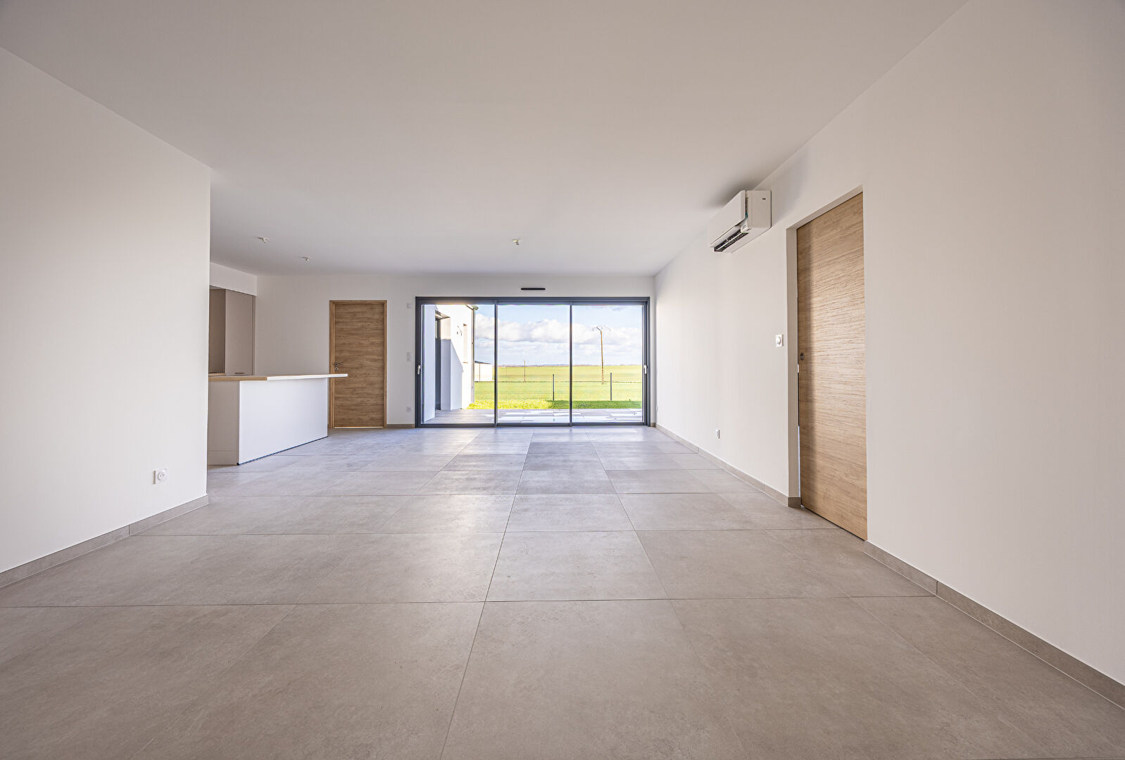 Photo Maison plain pied 4 chambres image 3/6