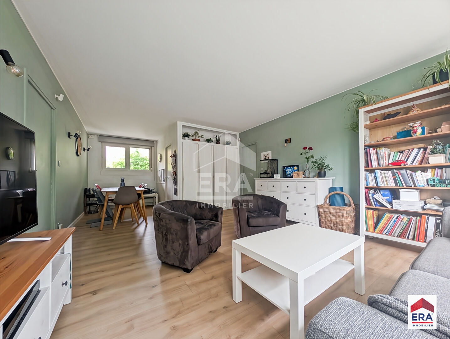 Photo Appartement T3 - 88m² - Jardin et Terrasse privatifs - Croix image 3/6