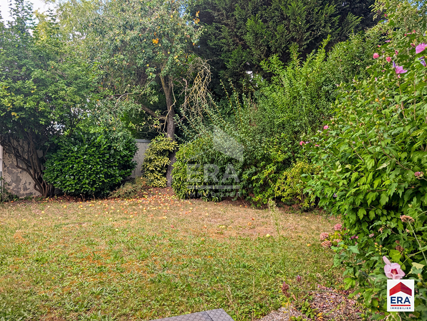 Photo Appartement T3 - 88m² - Jardin et Terrasse privatifs - Croix image 6/6