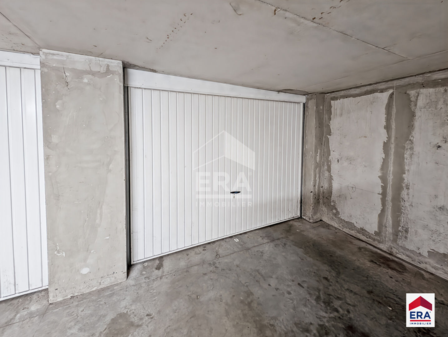 Garage / box - 15 m² - CROIX