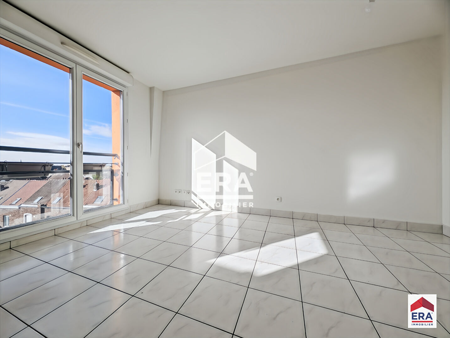 Photo Appartement - 36 m² - CROIX CENTRE image 1/6