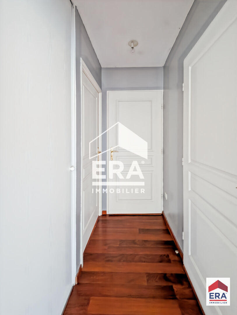 Photo Appartement T2 avec Balcon - CROIX image 5/6