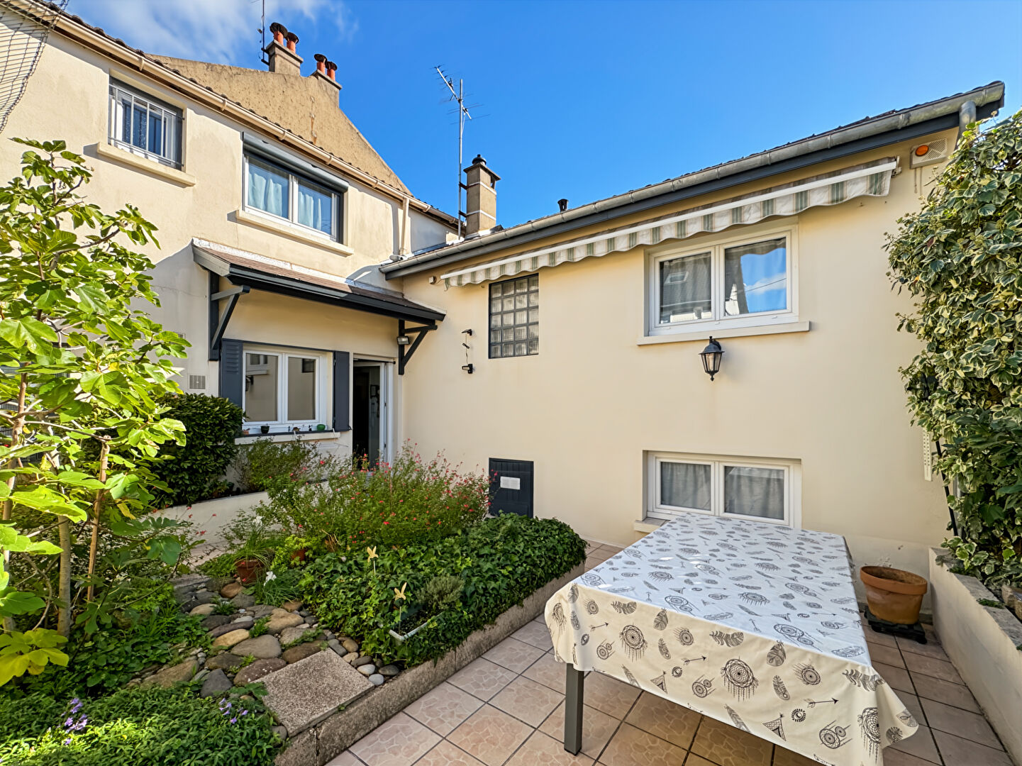 Agence immobilière de ERA AGENCE DE L'EGLISE