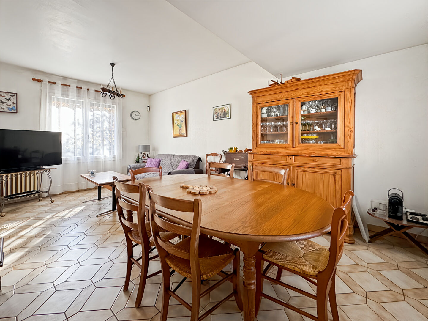 Photo Montreau - Pavillon atypique image 2/6