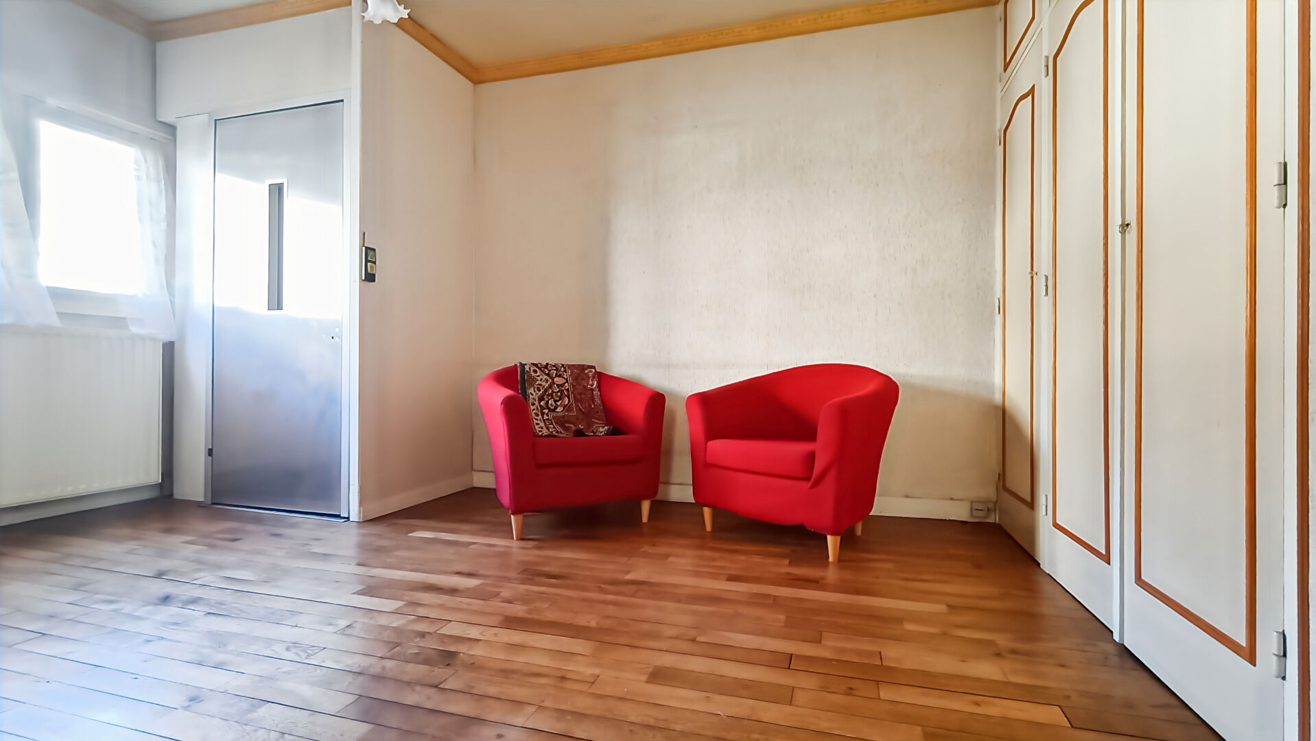 Photo MONTREUIL - PARC MONTREAU- Pavillon à potentiel. image 3/6