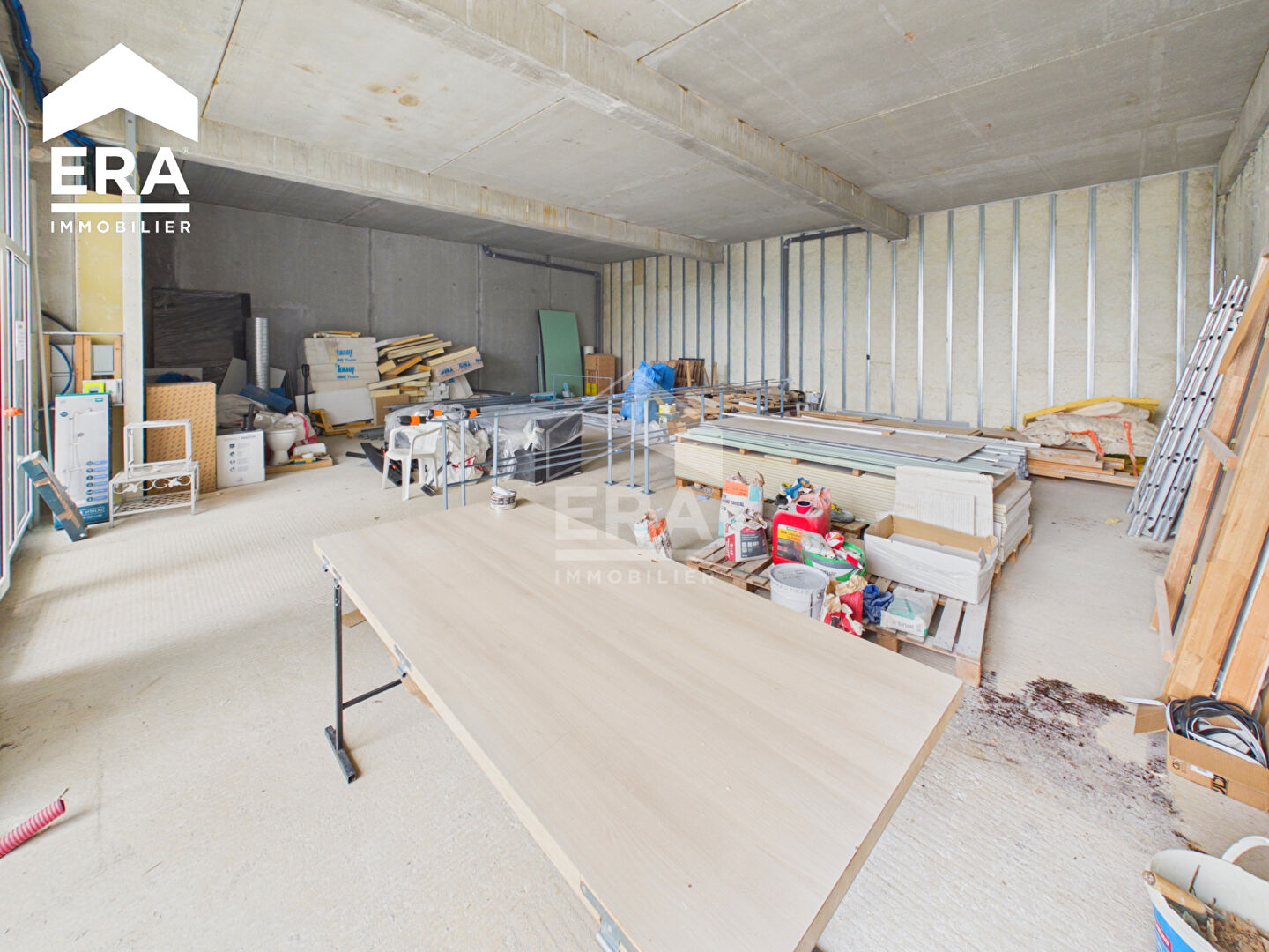 Local commercial n 2 -123m²