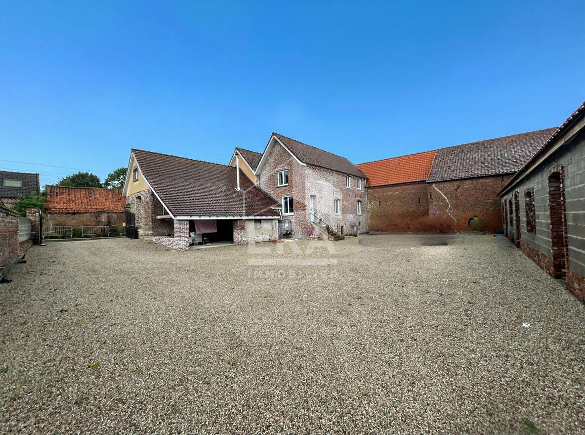 Photo Grands volumes, grands projets : maison 5 chambres + dépendances aménageables image 1/6