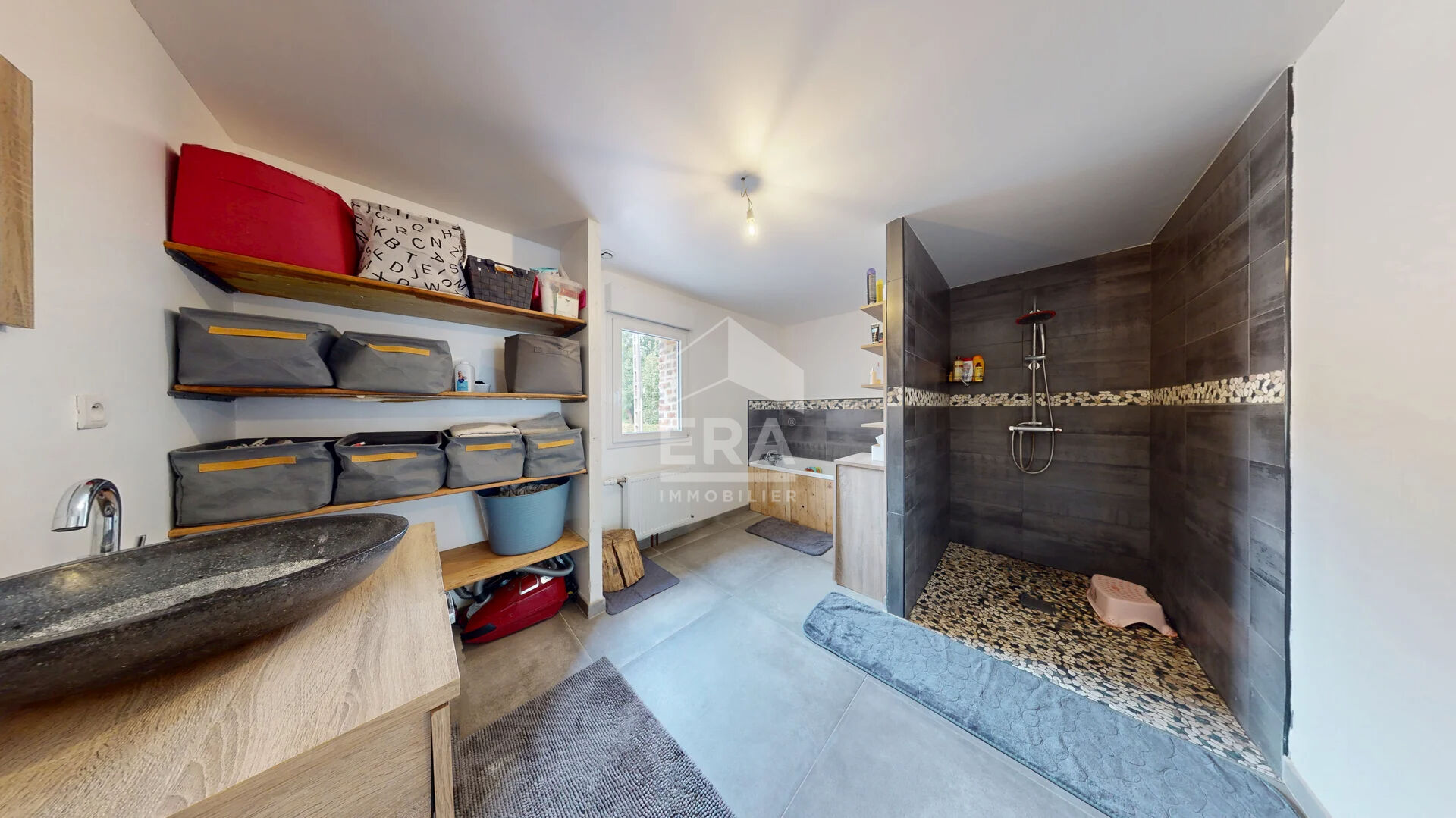 Photo Grands volumes, grands projets : maison 5 chambres + dépendances aménageables image 4/6