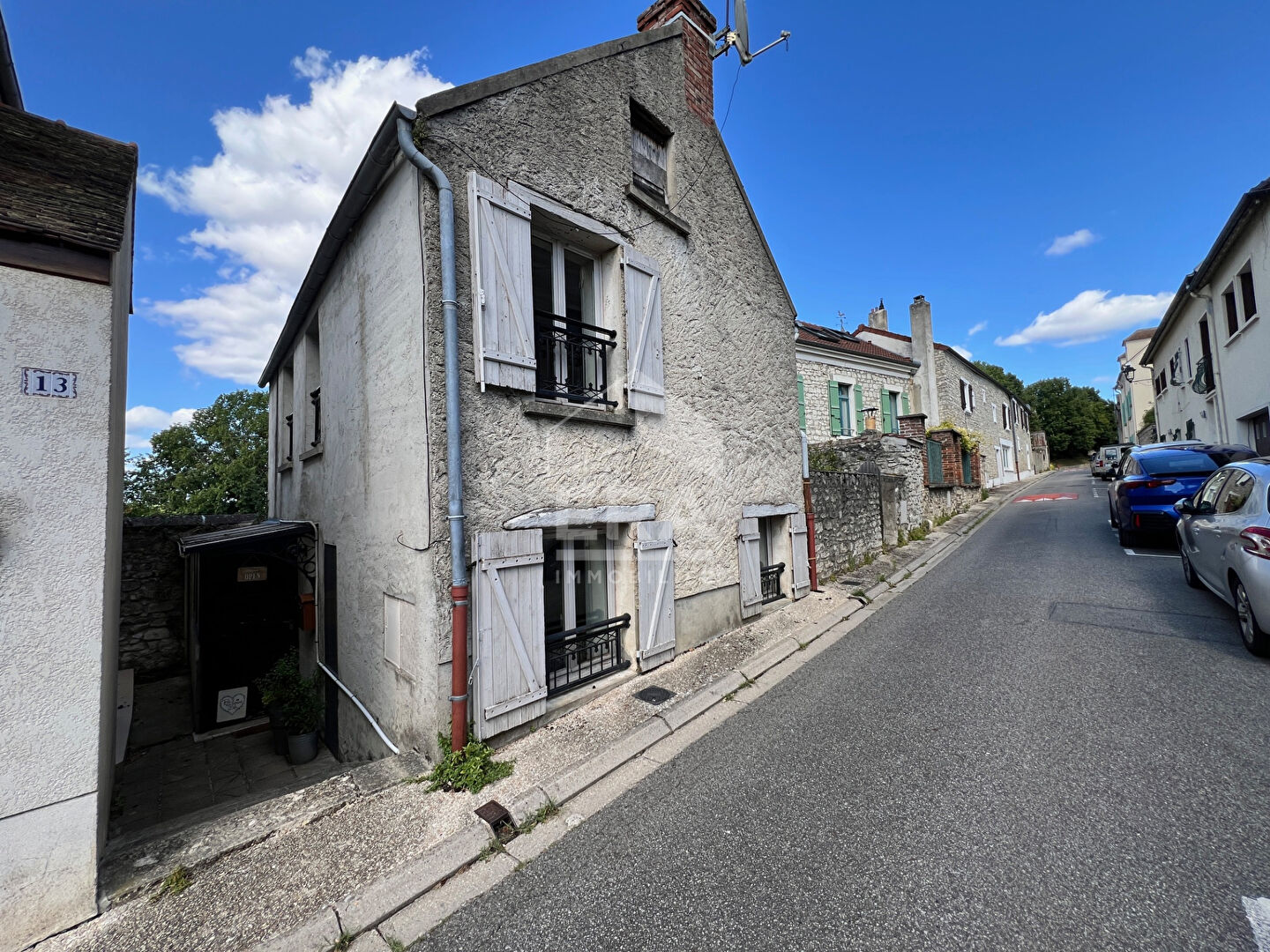 Maison Thiverval Grignon 2 pièce(s)  48.07 m2 habitables en duplex