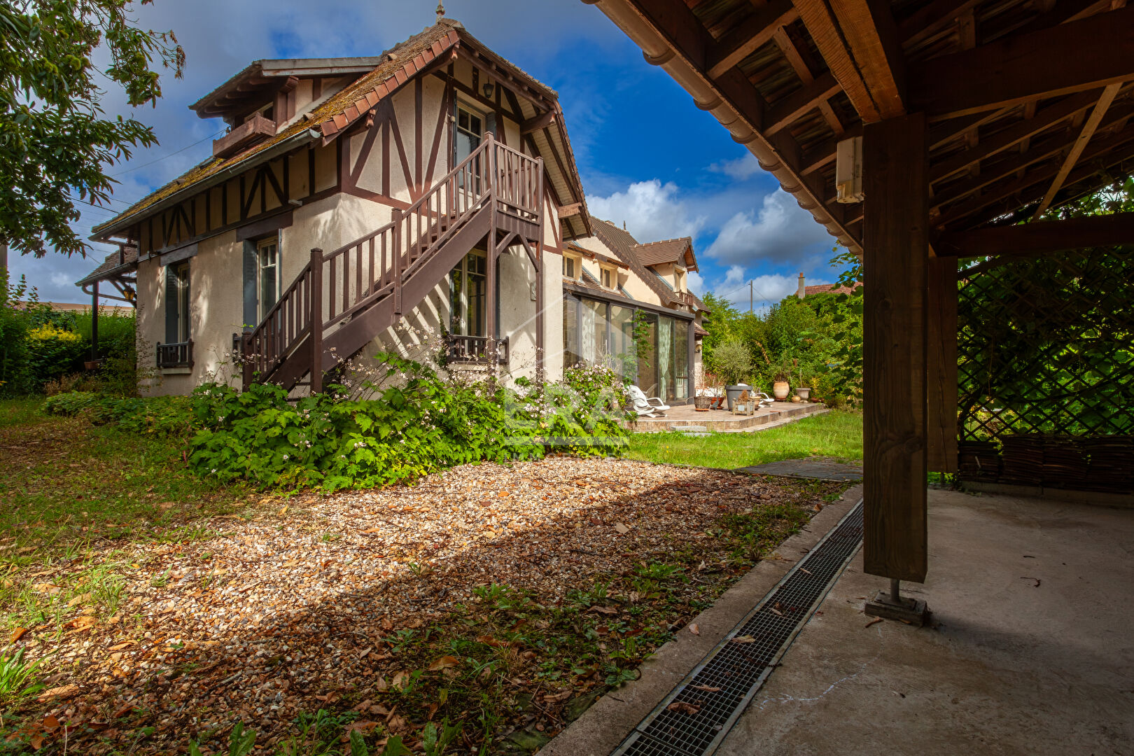 Photo Vente EN EXCLUSIVITE Maison Beynes 7 pièce(s) 185 m2 image 2/6