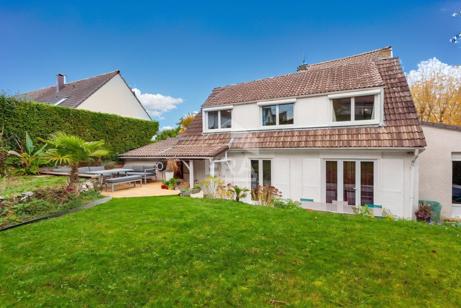 Maison Beynes 7 pièce(s) 3 chambres (possible 4) et 123 m2