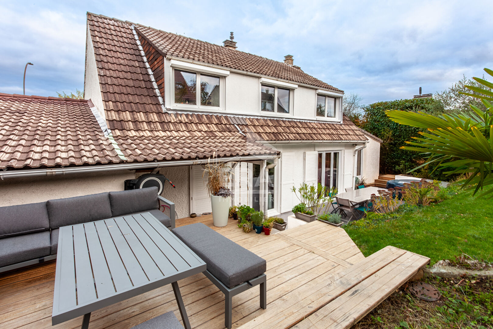 Photo Maison Beynes 7 pièce(s) 3 chambres (possible 4) et 123 m2 image 2/6