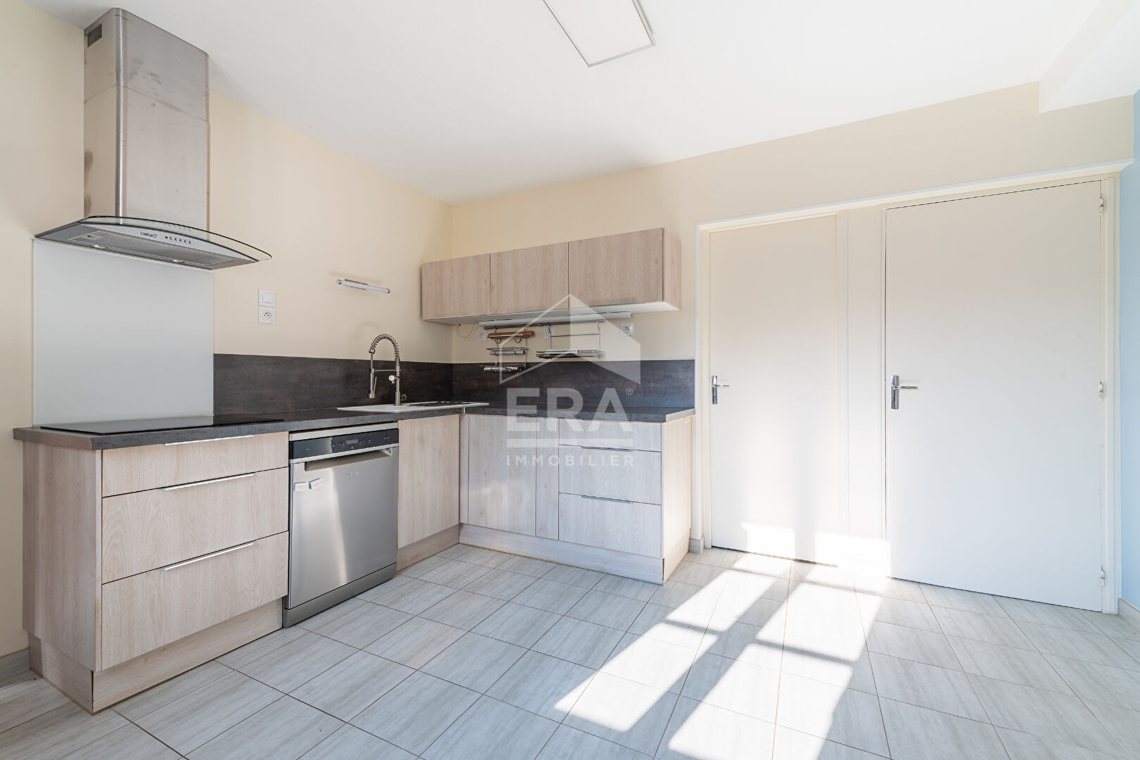 Photo Maison en pierre 6p 126m2 - ROTS image 3/6