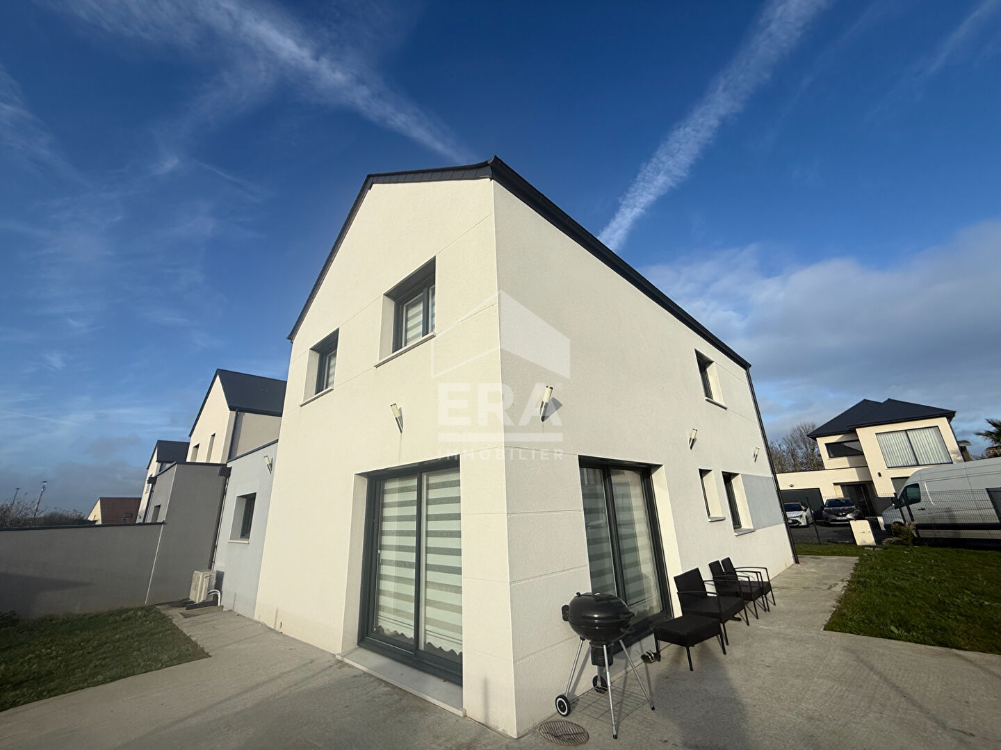 Photo Maison 9 pièces 137m2 image 1/6