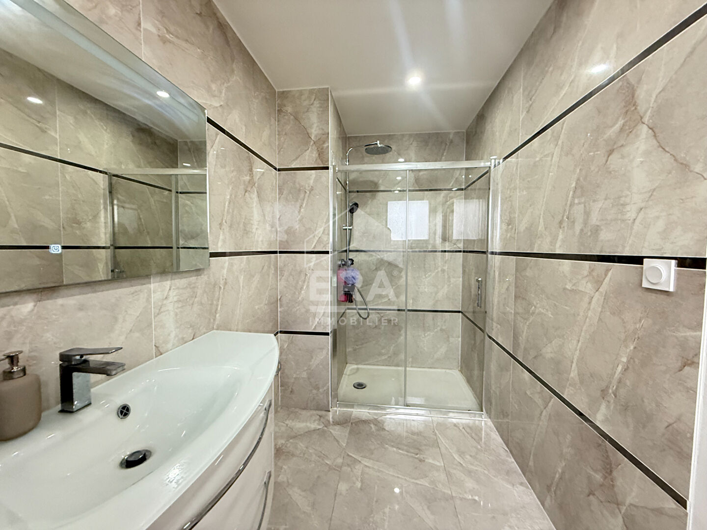 Photo Maison 9 pièces 137m2 image 5/6