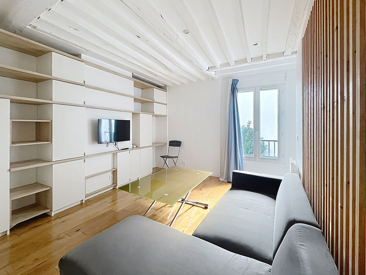 Appartement Suresnes 1 pièce(s) 25.16 m2