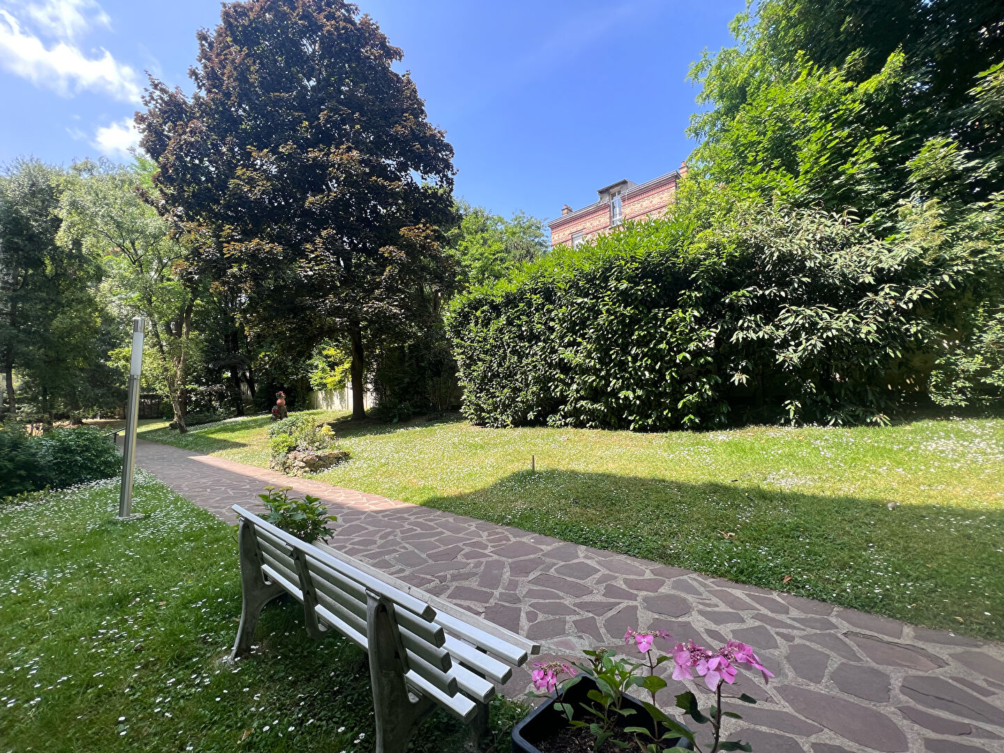Agence immobilière de ERA SURESNES