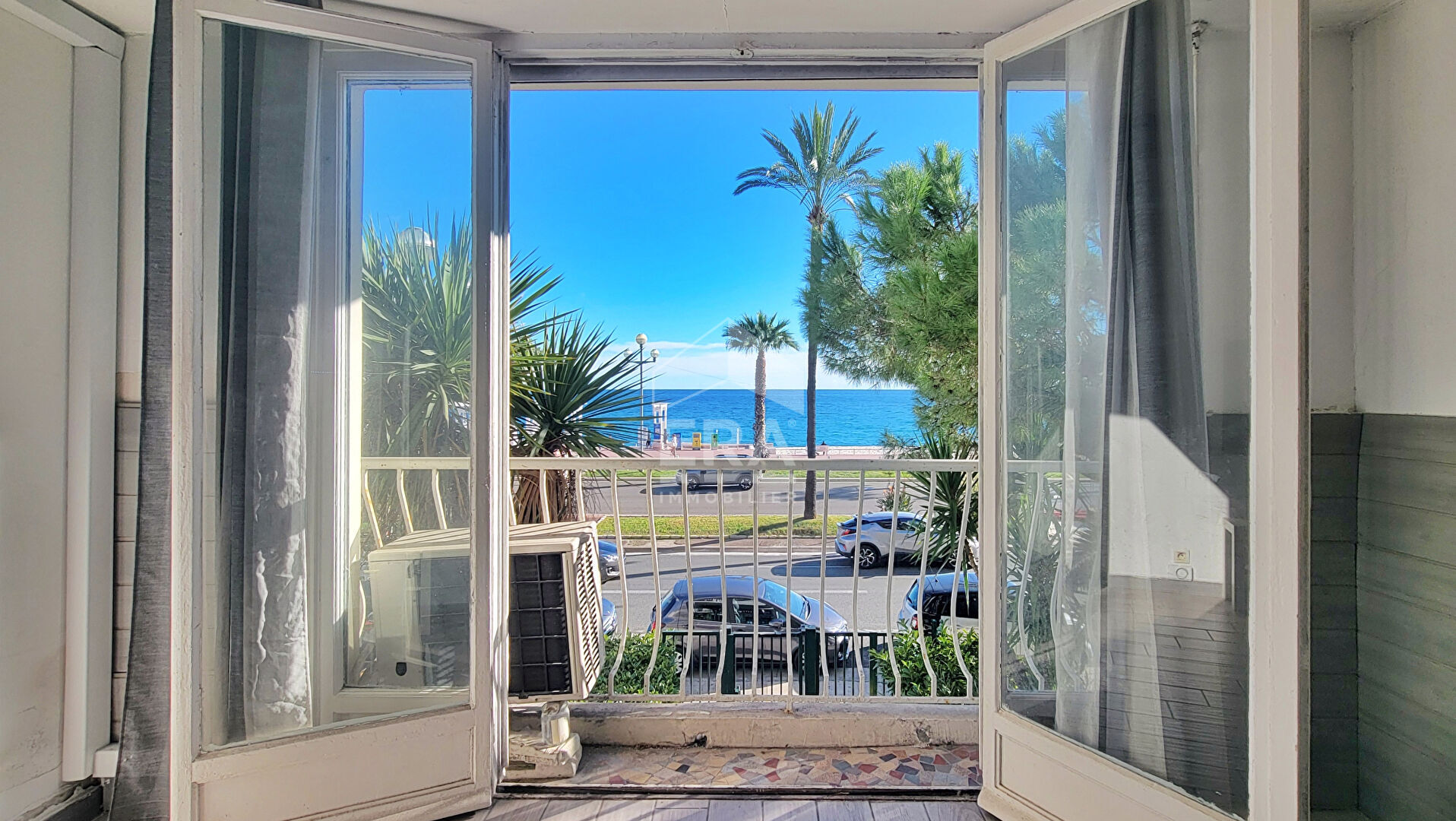 Photo A VENDRE : NICE PROMENDE DES ANGLAIS - APPARTEMENT STUDIO VUE MER image 1/5