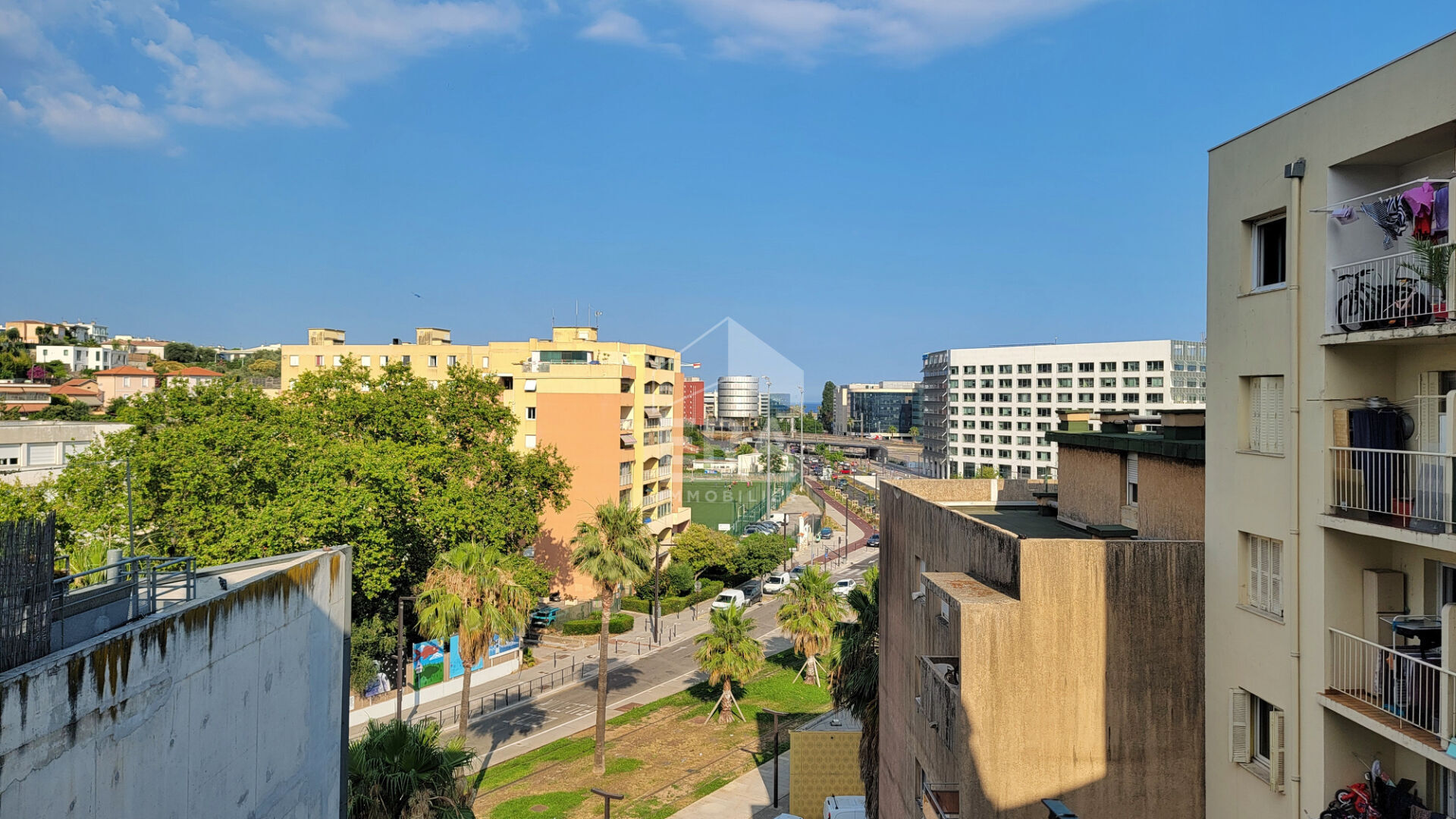 A VENDRE Appartement 2 pièces de 38 m² GRAND ARENAS
