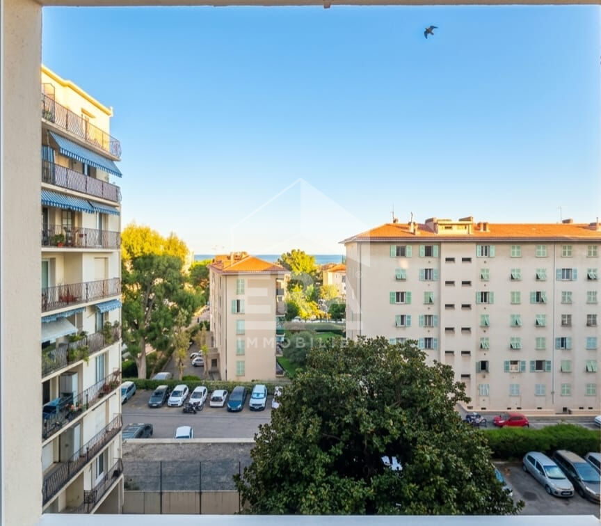 Appartement 2 pièces vendu loué / vue mer / Nice Ouest - Idéal investisseur