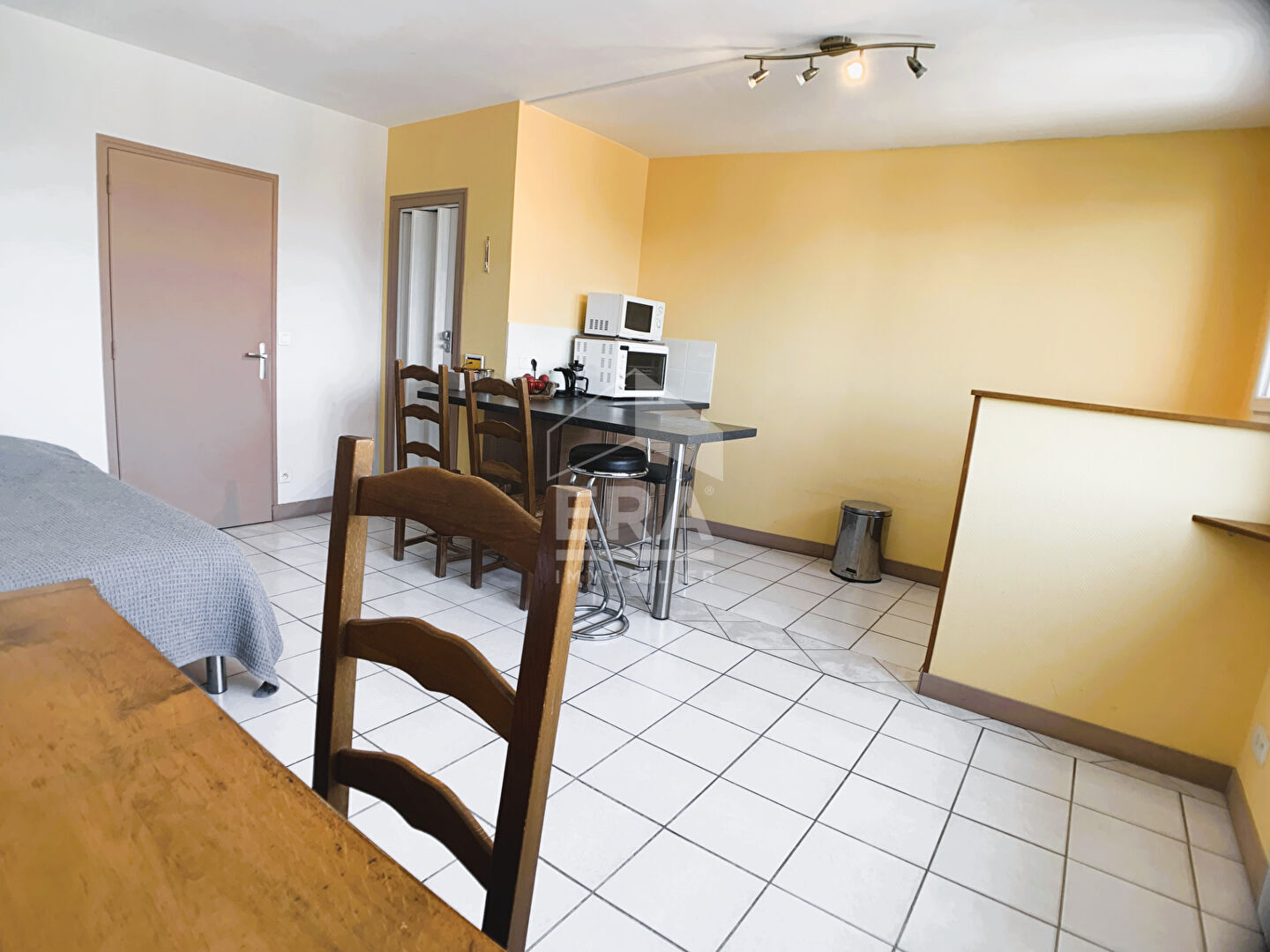 Photo Studio à vendre - BLOIS - VENDU DEJA LOUE, RENOVE, PARKING PRIVE, 5 MIN A PIED DU CENTRE-VILLE, image 3/6