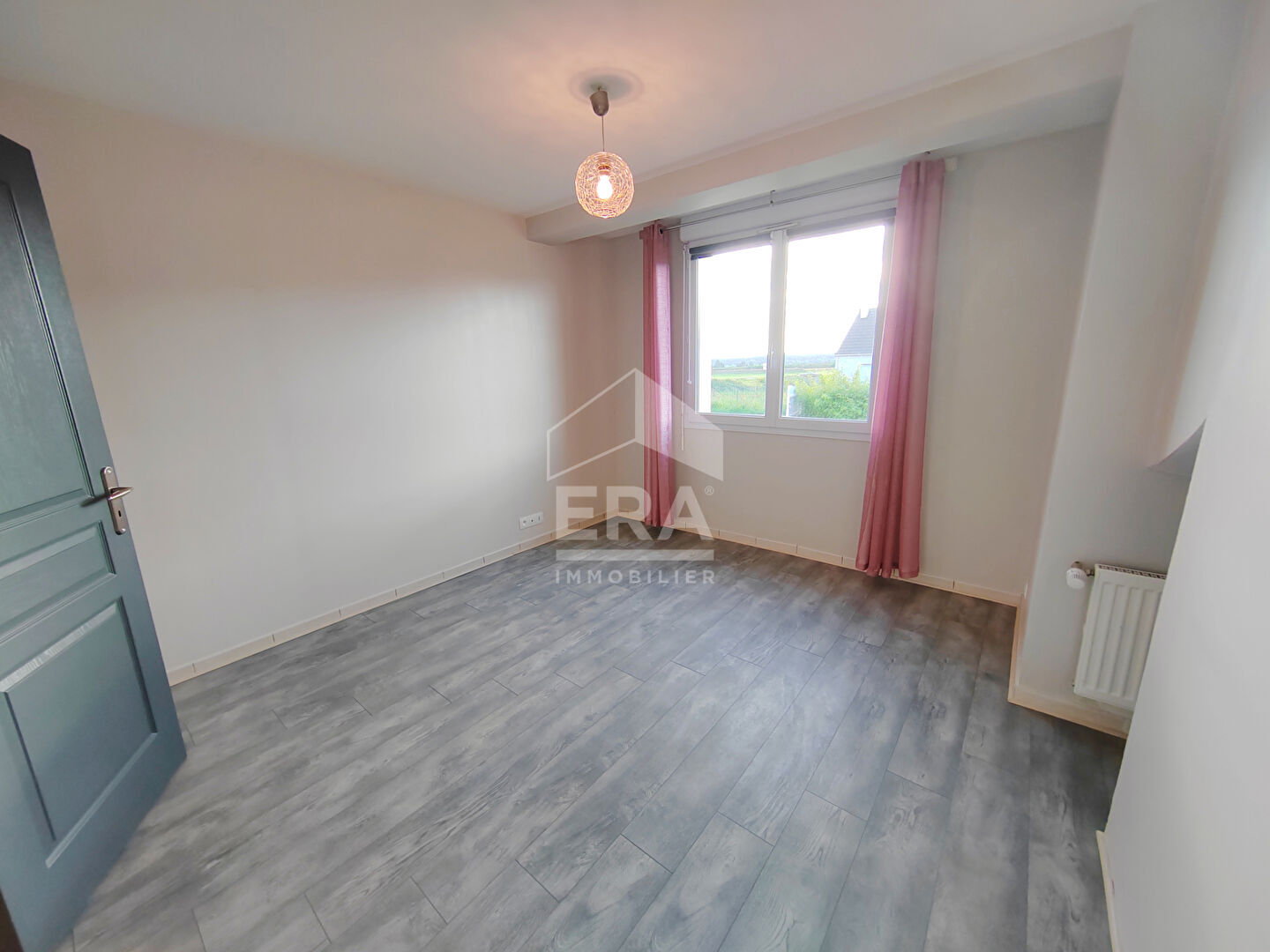 Photo Maison T7 à vendre - VENDÔME SORTIE OUEST -  Spacieuse PàV, 5 Chbs, Classe 