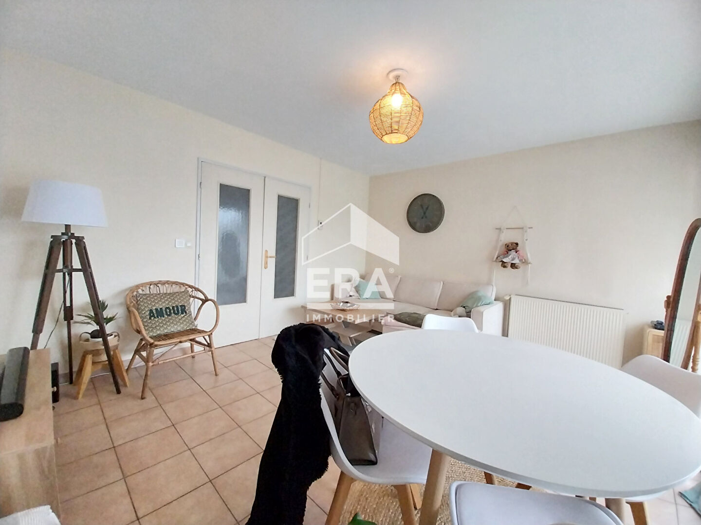 Photo Appart. à vendre T3 - MER - VENDU LOUÉ, 2 Chbs, garage/box image 2/6