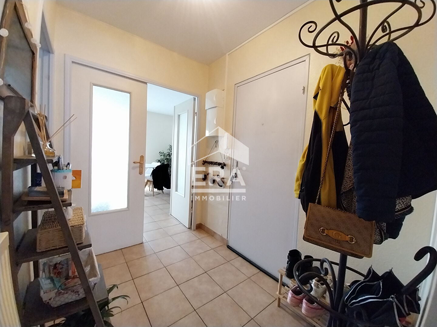 Photo Appart. à vendre T3 - MER - VENDU LOUÉ, 2 Chbs, garage/box image 3/6