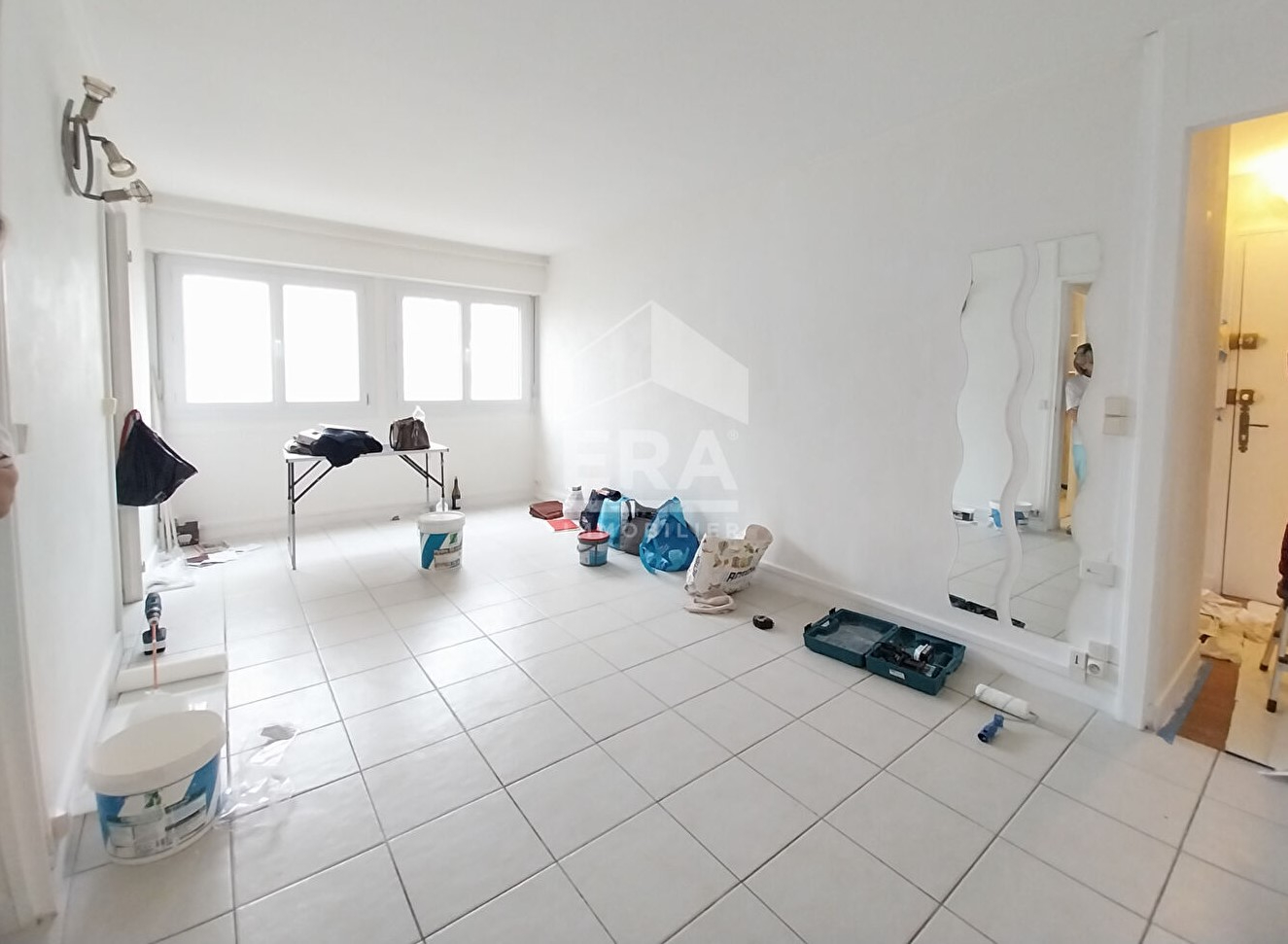 Photo APPARTEMENT A VENDRE T3 - BLOIS - 2 CHBS, ENTIEREMENT RENOVE, PARKING et PARC COMMUNS image 3/6