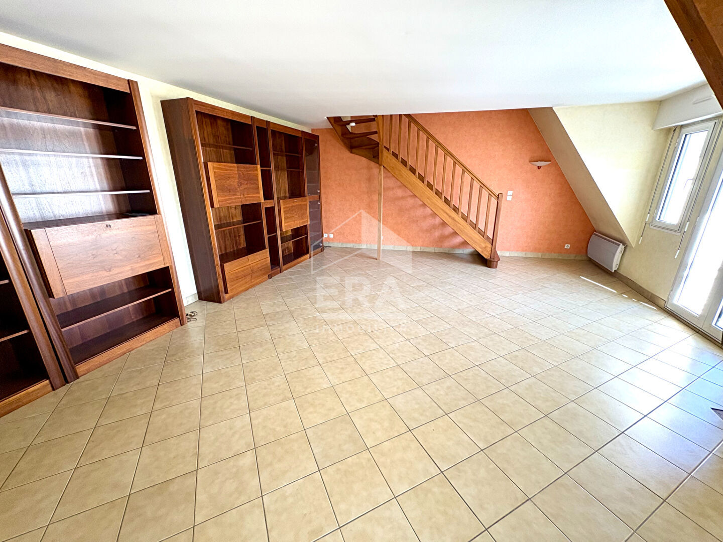 Photo Appart. à louer T5/6 - Blois - Centre-ville, Duplex, Asc, 3 Chbs, Vue Loire, Garage privé image 3/6