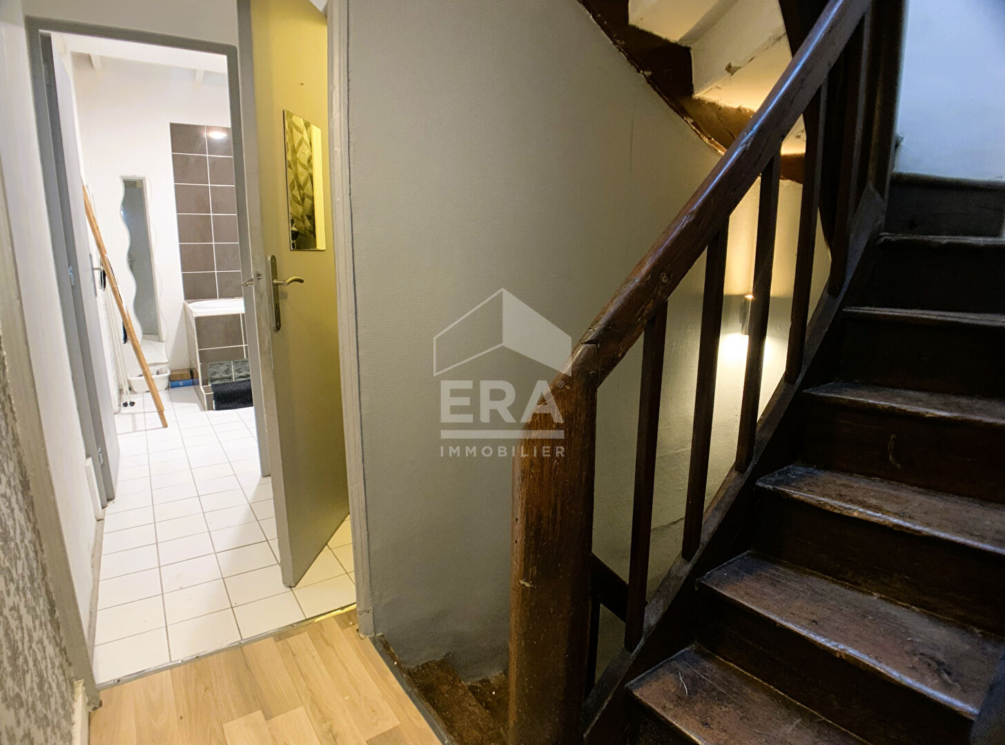 Photo Immeuble de rapport - BLOIS - CENTRE-VILLE, 1 local + 1 logt. type 3 triplex image 5/6