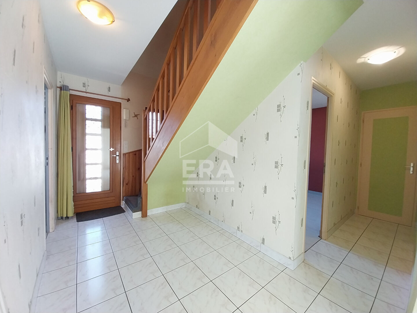 Photo MAISON A VENDRE T6 - BLOIS SORTIE N/O - 5 CHBS, GARAGE, GRENIER AMENAGEABLE image 2/6