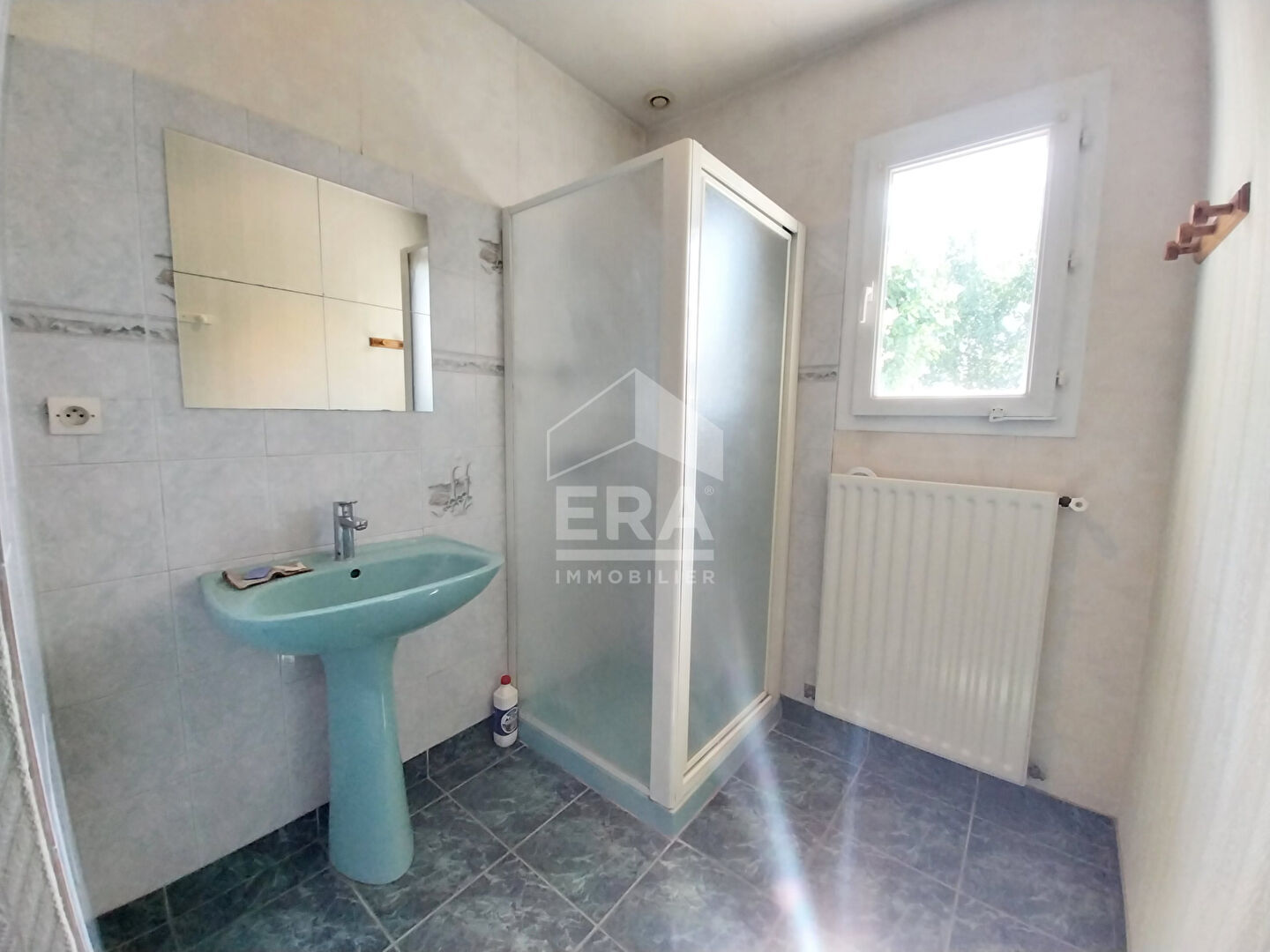 Photo MAISON A VENDRE T6 - BLOIS SORTIE N/O - 5 CHBS, GARAGE, GRENIER AMENAGEABLE image 6/6