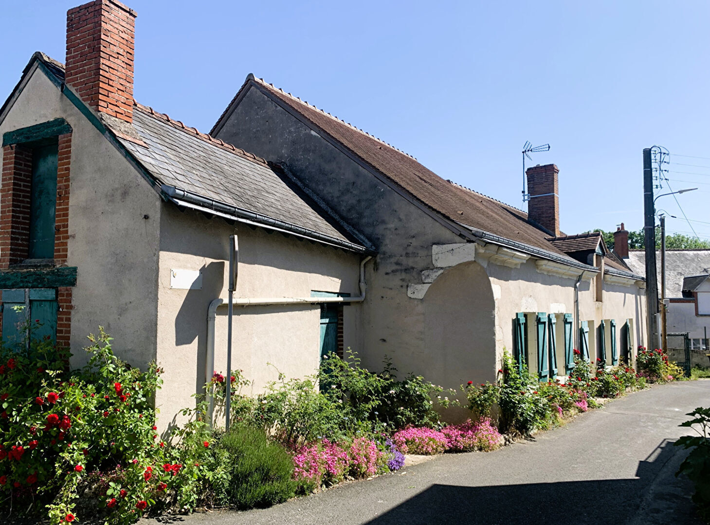 Photo Maison à vendre T4 - Valencisse - Longère à finir de rénover (potentiel 5 Chbs), grandes dépendances et garage. image 2/6