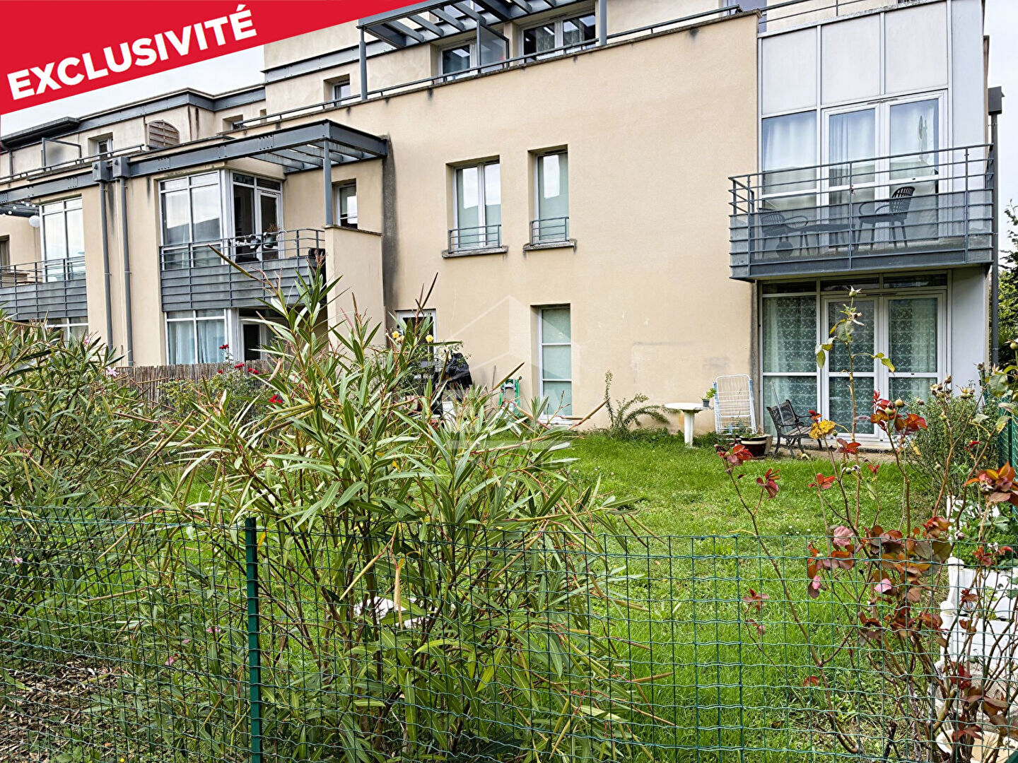 Appart. T2 à vendre - Blois - Résidentiel, Jardin privé, 2 parkings SS, vendu loué