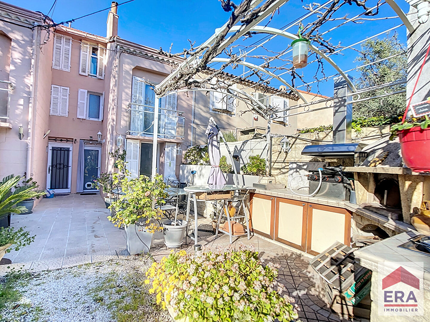 Agence immobilière de ERA AGENCE DE LA BASTIDE