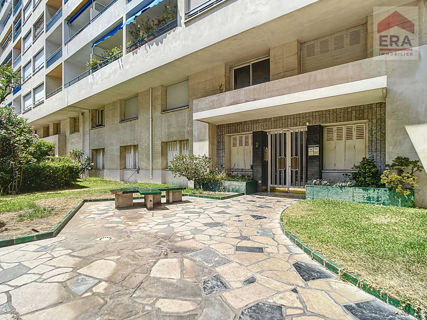Agence immobilière de ERA AGENCE DE LA BASTIDE