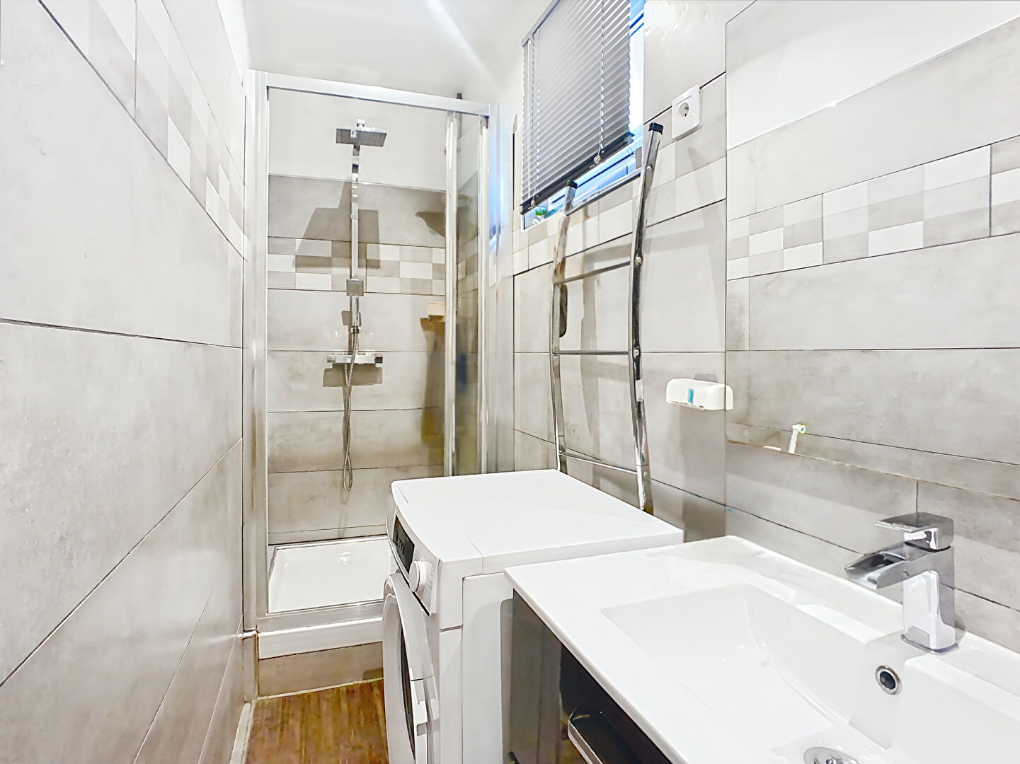 Photo Maison  de village Aubagne 2 pièce(s) 28 m2 terrasse garage image 5/6