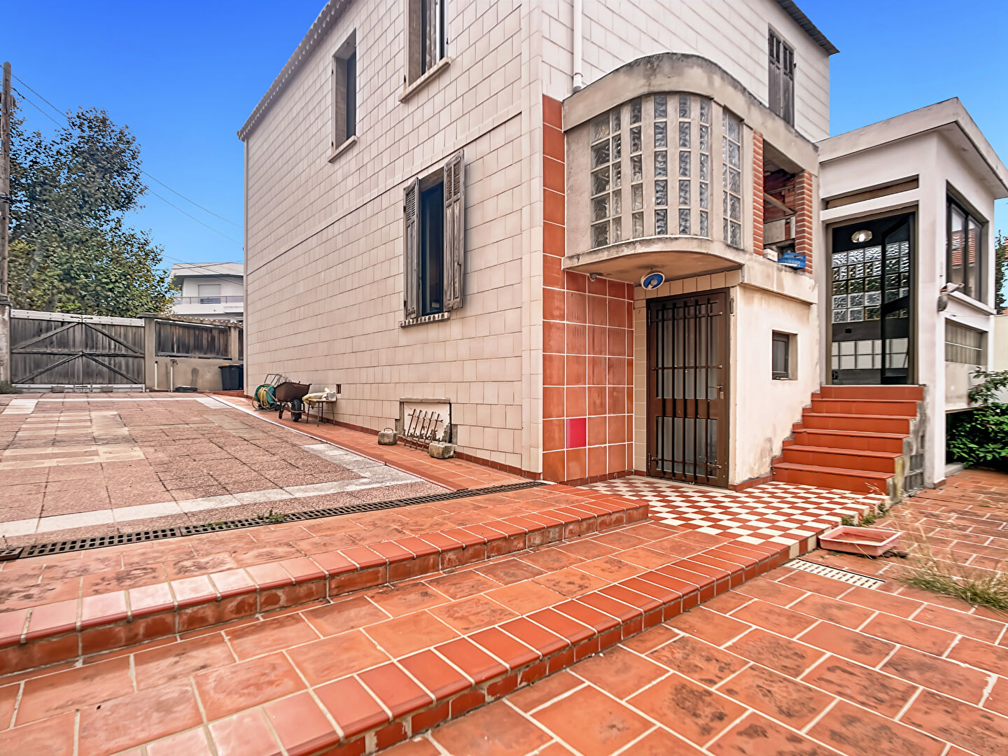 Photo À Vendre Charmante Maison Familiale de 192 m² Secteur Sainte-Marguerite 13009 Marseille image 5/6