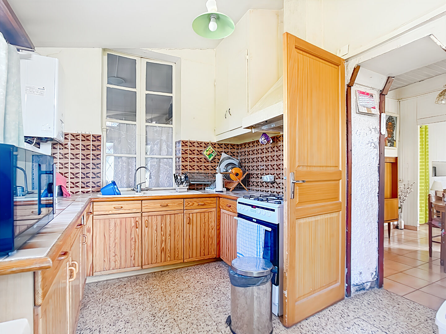 Photo Maison à vendre 7 pièces 139 m2 sur Parcelle d'environ 500 m2 -  Secteur Saint-Loup 13010 Marseille image 5/6