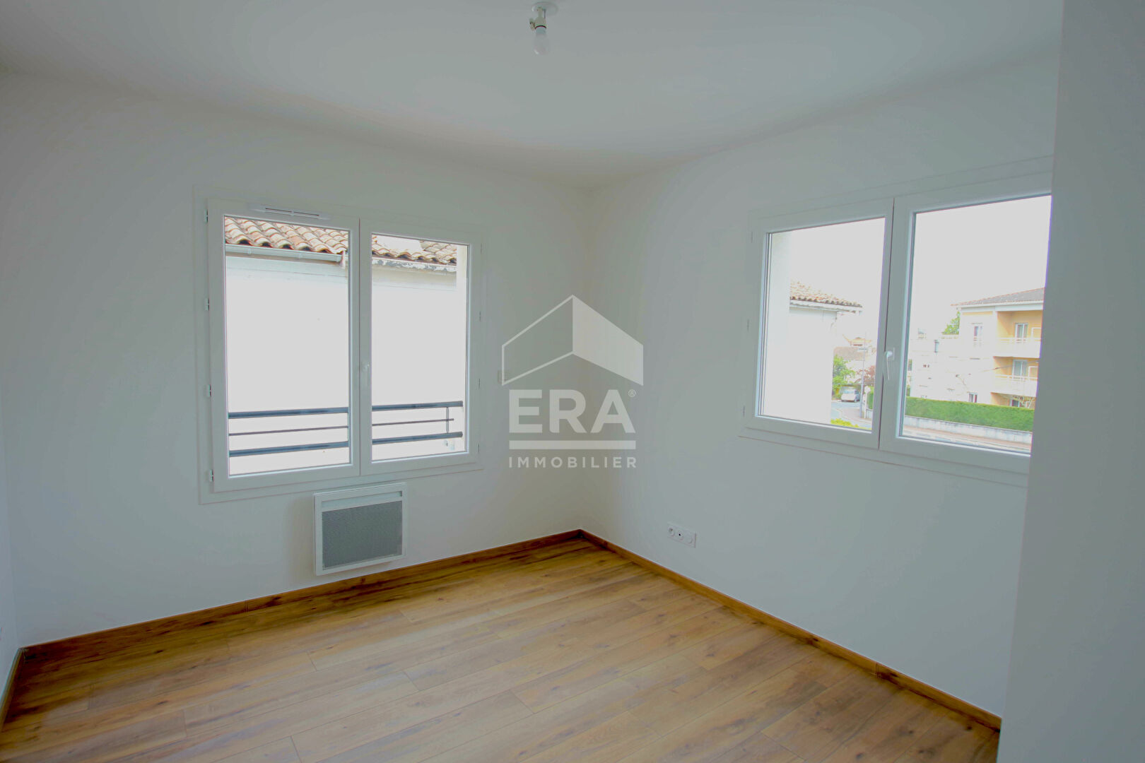 Photo Maison à louer à Talence - 4 pièces, 3 chambres, excellent état image 5/6