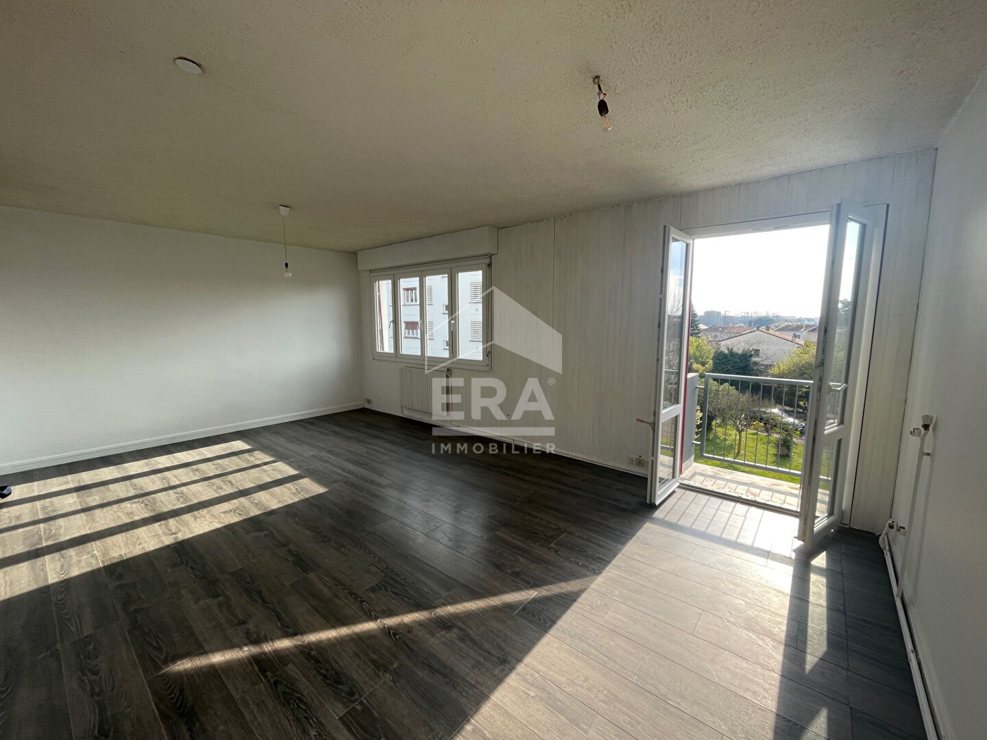 Agence immobilière de ERA VICTOR LOUIS Immobilier