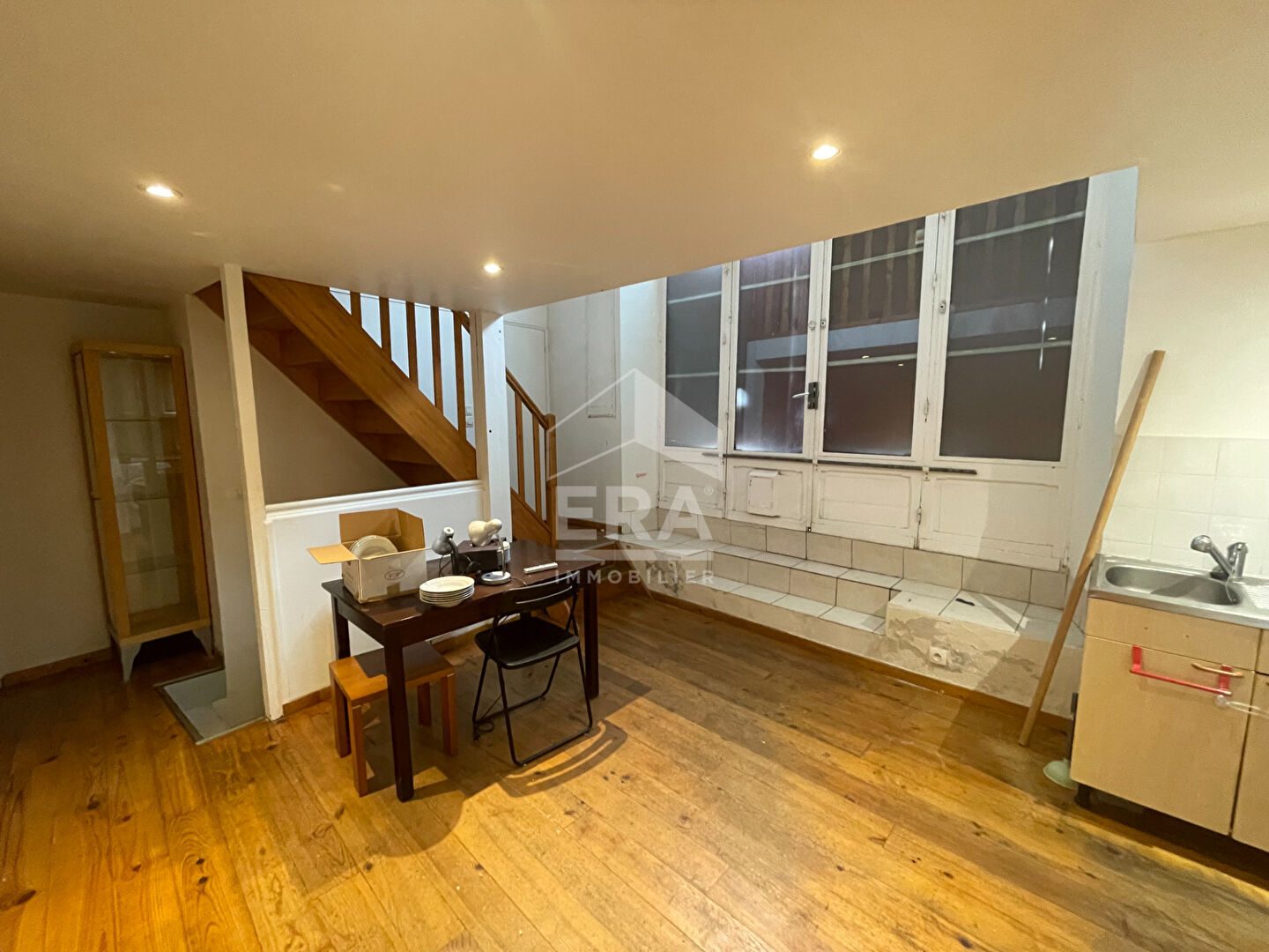 Photo À vendre : Appartement 5 pièces à Bordeaux - Saint Michel - Victoire image 2/6