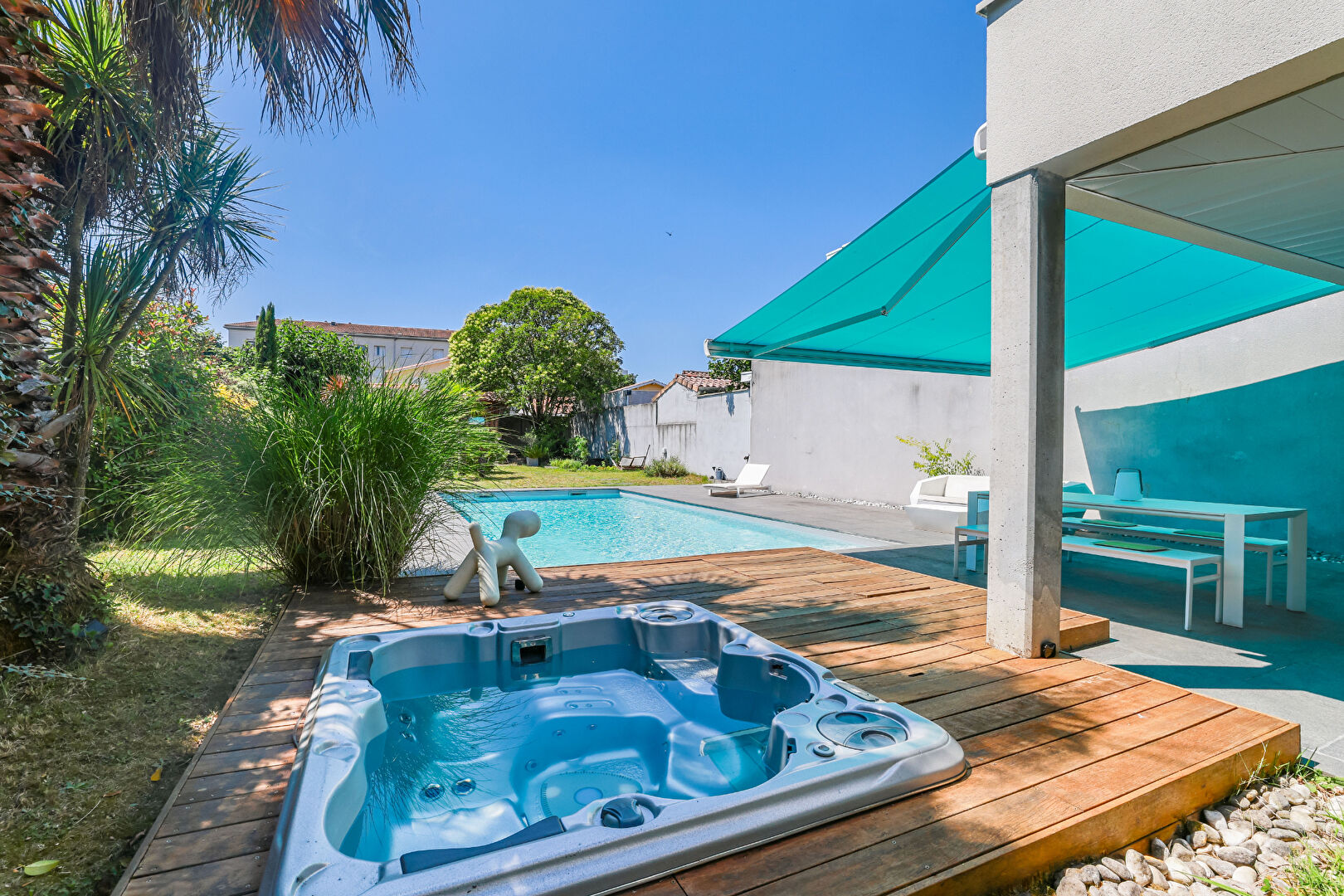 Agence immobilière de ERA VICTOR LOUIS Immobilier