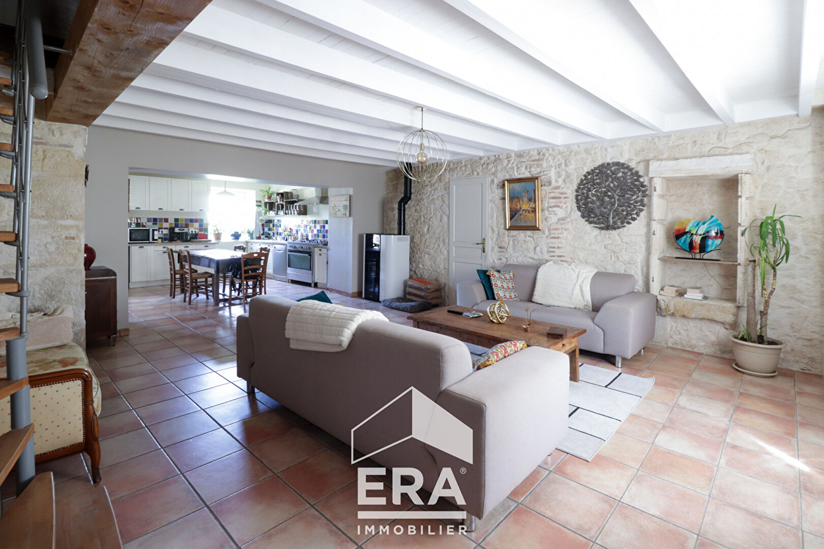 Photo Maison en pierre entièrement rénovée image 4/5