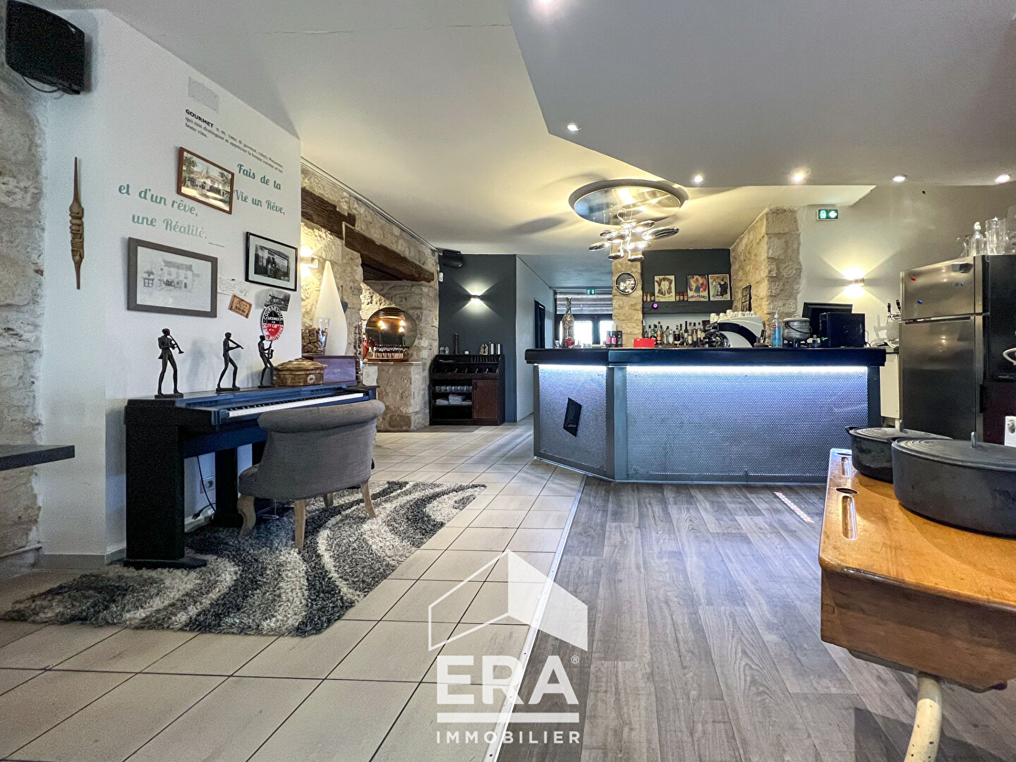 Photo Restaurant  - bar Cestayrols 6 pièce(s) 200 m2 image 2/6