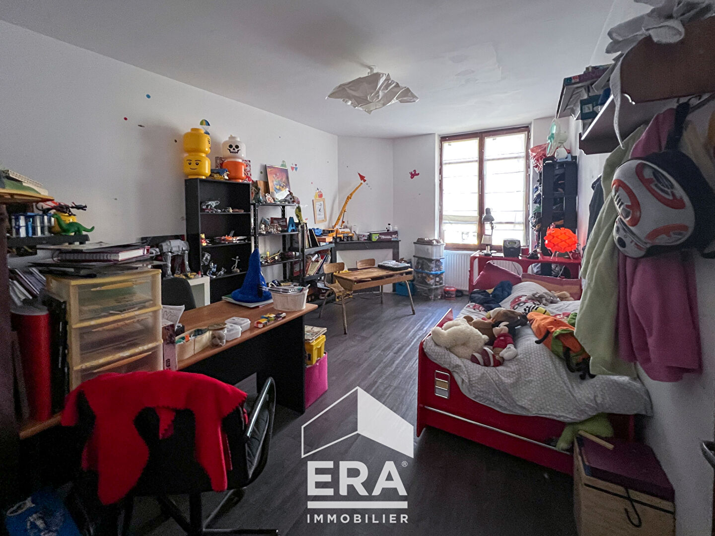 Photo Immeuble de caractère en pierre blanche à Cesteyrols image 3/6