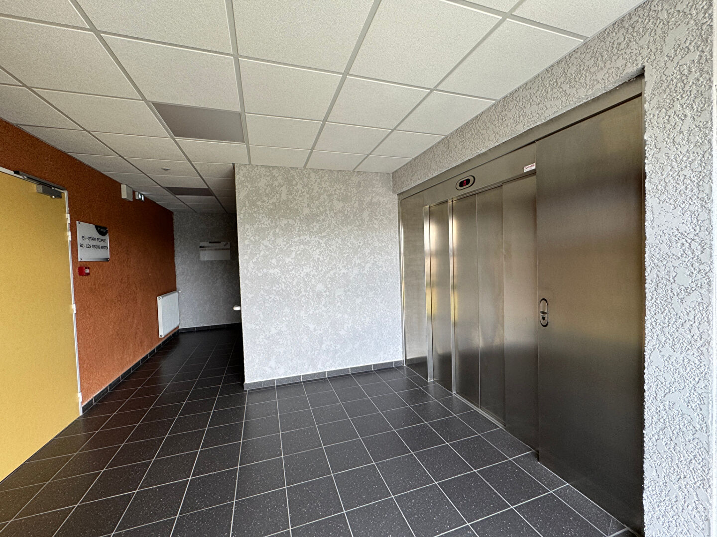 Photo LOCAL COMMERCIAL 200M² - ALBITECH image 4/6