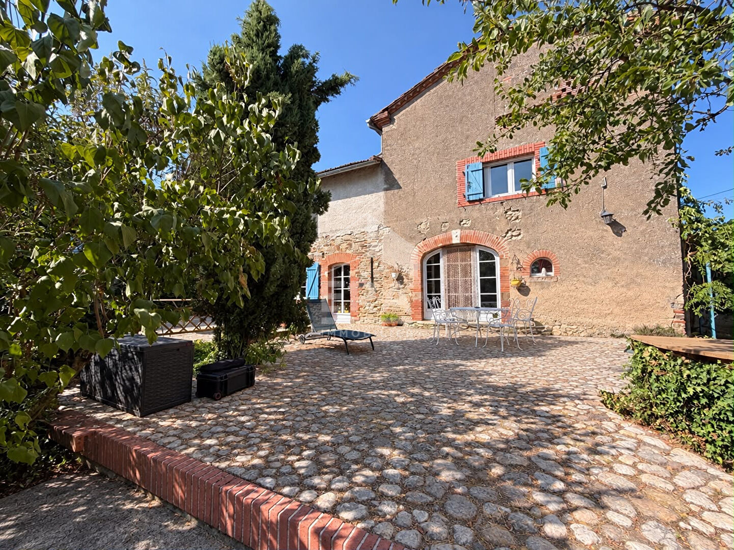 Ancien corps de ferme 7 pièces 202 m2