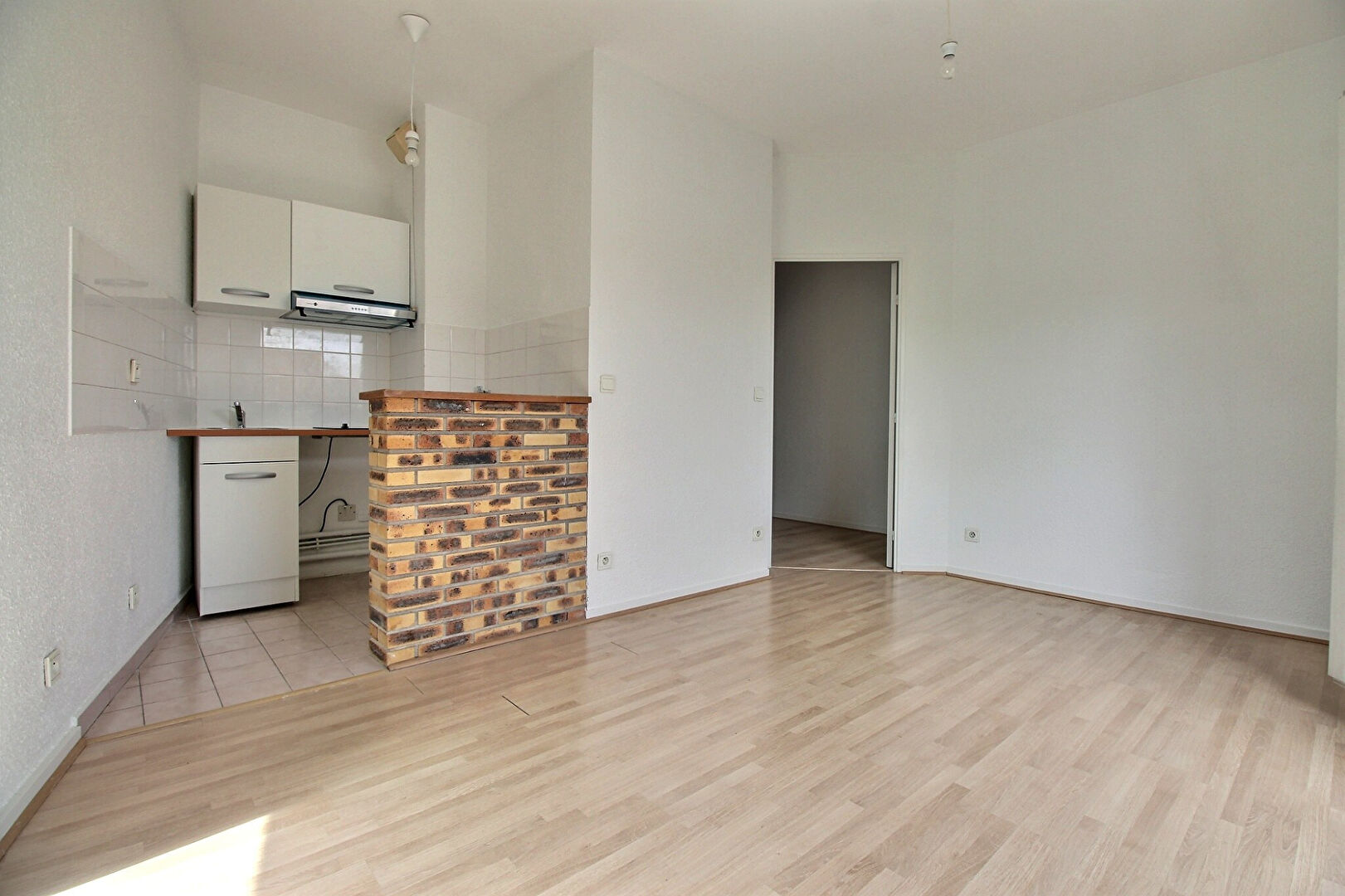 Photo Appartement Savigny-sur-Orge 2 pièces 34.23 m2 image 2/6